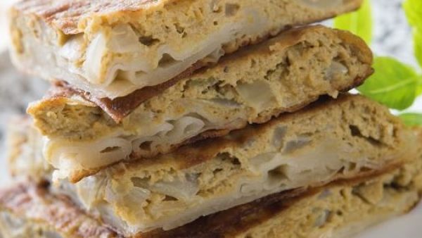 مطبق بالبيض

