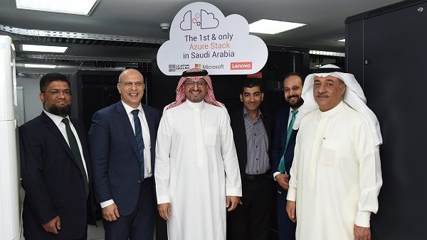 خلال الحدث