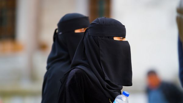 Woman in Niqab (Shutterstock)