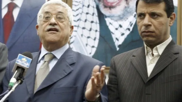 أبو مازن ينفعل نتيجة ضغوط دول عربية عليه بسبب دحلان