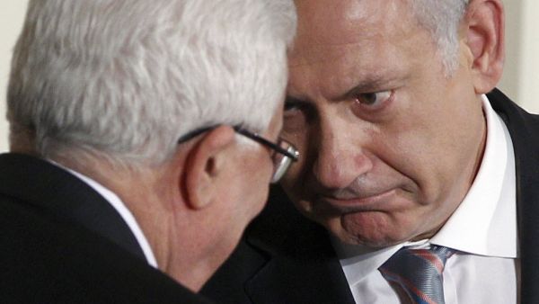 Netanyahu's election rival challenges him to a dual... in English. (AFP/File) Netanyahu's election rival challenges him to a dual... in English. (AFP/File)