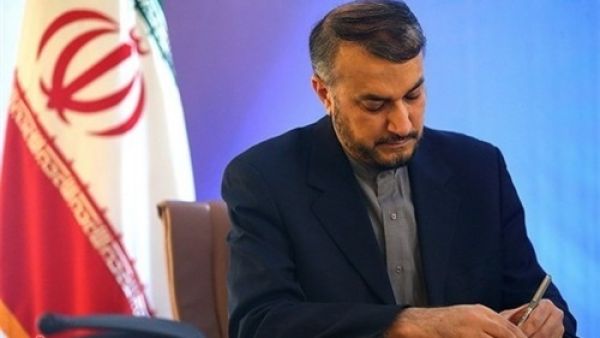 عبد اللهيان: "اليمن على أبواب كارثة إنسانية في ظل الحرب الأمريكية الإسرائيلية السعودية الإماراتية"