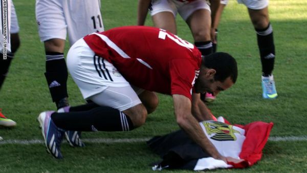 أبوتريكة بعد إلغاء إدراجه في قائمة الإرهاب: أبي الأكثر فرحا
