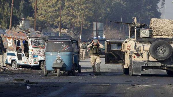 الداخلية الأفغانية تعلن مقتل منفذي هجوم مطار كابل