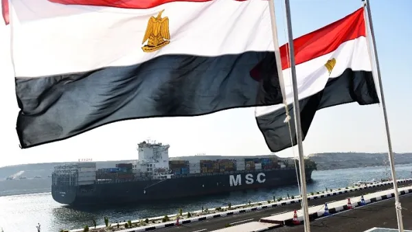 The Suez Canal’s revenues from January to July 2017 amounted to $2.938 billion compared to $2.919 billion in the same period last year. (File photo)