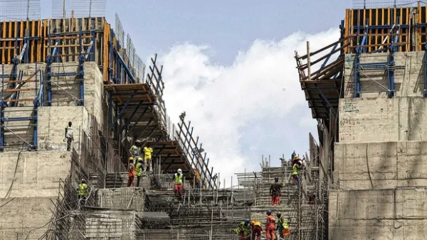 Ethiopia has been constructing the Rennaissance Dam since 2011 over the Blue Nile, one of Egypt’s major sources of freshwater, and is expected to be completed within the coming period. (AFP/File)