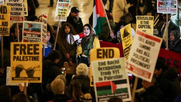 مظاهرة حاشدة في نيويورك تطالب بالإفراج عن عهد التميمي
