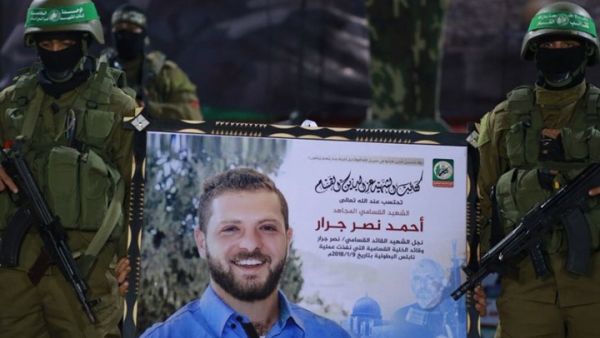 صحفي إسرائيلي: حماس قررت الانتقام لمقتل أحمد جرار 