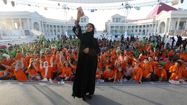 مهرجان اجيال يظى بدعم كبير من العديد من الشركات والمؤسسات الخاصة والحكومية 