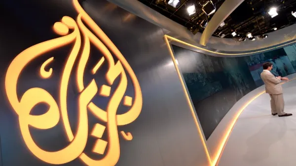 شبكة قنوات الجزيرة تنهي تعاقدات مئات من العاملين فيها