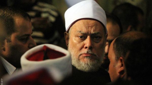 طالب جمعة المواطنين بالصلاة شكرا لله خلال احتفالات "ثورة 30 يونيو"