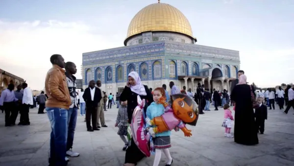 اسرائيل اعتقلت محافظ مدينة القدس عدنان غيث ومدير جهاز الاستخبارات العامة العقيد جهاد الفقيه
