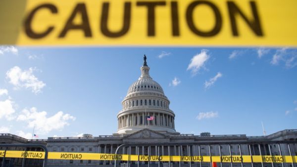 هل يستمر إغلاق المؤسسات الفيدرالية طويلا؟