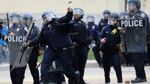 القبض على أكثر من 400 محتج في مظاهرة بالعاصمة الامريكية