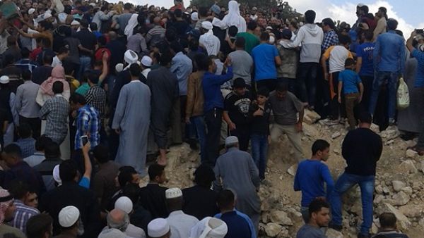  مواطن بسيط شارك في جنازته عشرات الآلاف فما سره ؟