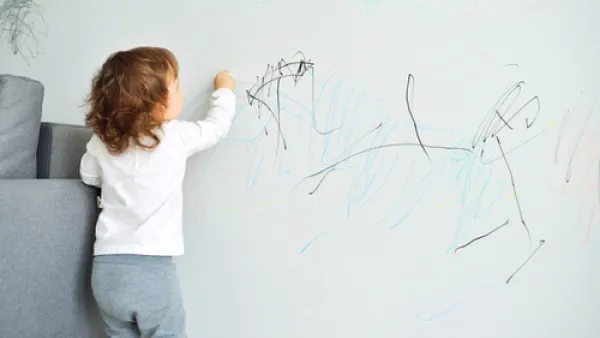 يميل طفل الجدي إلى الرسم والعزف والإستماع إلى الموسيقى

