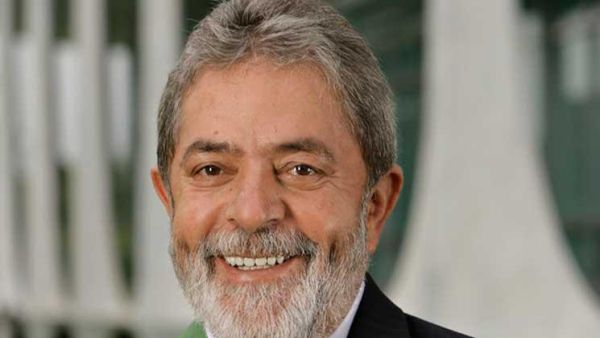 الرئيس السابق لولا: "لن نقبل بانقلاب" في البرازيل