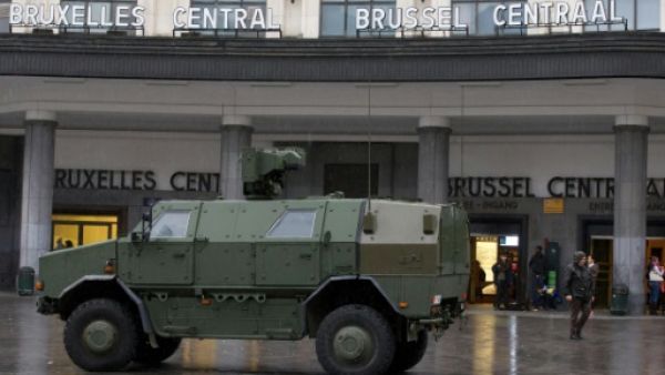 حال انذار قصوى في بروكسل وارتباك في وسائل النقل
