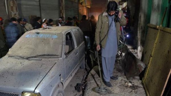 قتلى وجرحى بتفجير مركز ديني في باكستان