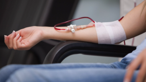 Give blood, get a thank-you. (Shuttestock)