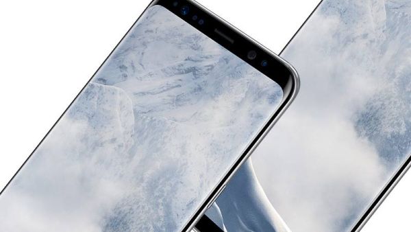 Bluetooth 5.0 will enable the Samsung S8 to support playback through two pairs of wireless headphones simultaneously. (Facebook)