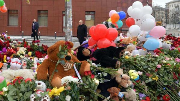 بوتين: "الإهمال الجنائي" سبب حريق قتل العشرات في مركز تجاري