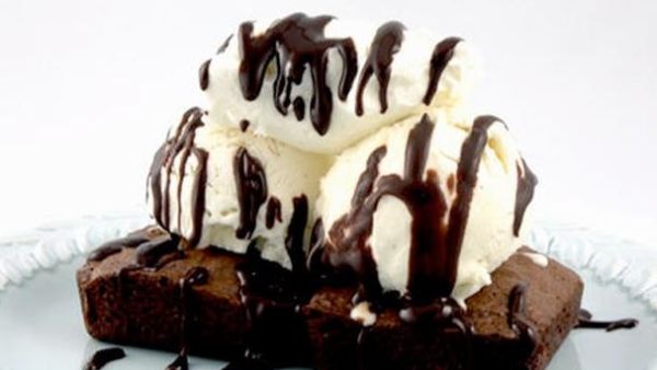 طريقة عمل كيك البراونيز