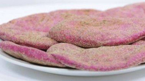 طريقة إعداد خبز الشمندر في المنزل (annahar.com)