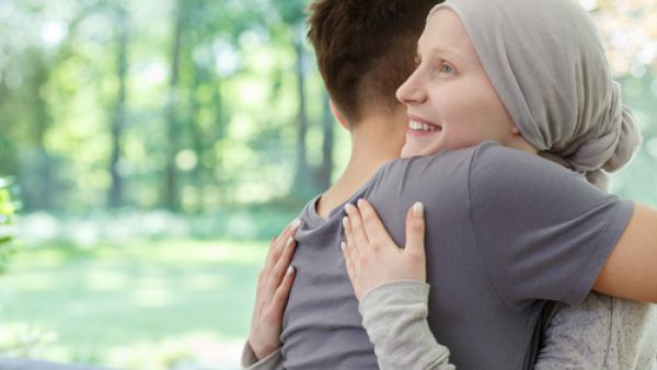بعض السيدات يشعرن بالقلق والخوف من الممارسة الجنسية خلال العلاج بعض السيدات يشعرن بالقلق والخوف من الممارسة الجنسية خلال العلاج
