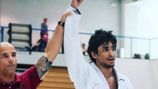 اللاعب الكويتي عبد الله العنجري