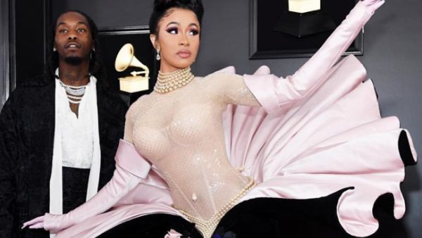 Offset proposed to Cardi onstage in Philadelphia in October 2017 (Source: iamcardib / Instagram )