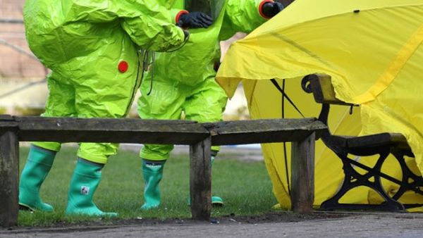 British police at the place of chemical attack (AFP/File Photo)