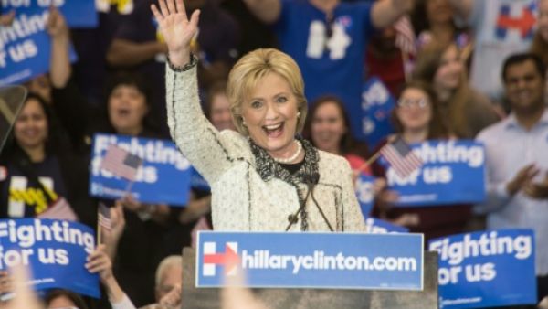 المرشحة الديموقراطية هيلاري كلينتون