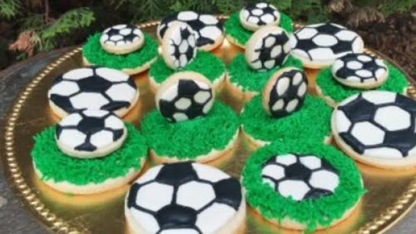 كوكيز لعيد الفطر مستلهمة من أجواء كأس العالم