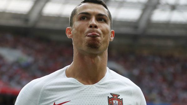 كريستيانو رونالدو يتصدر هدافي كأس العالم حتى الآن برصيد 4 أهداف