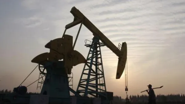 US shale oil output growth is not expected to start slowing before the second part of 2015. 