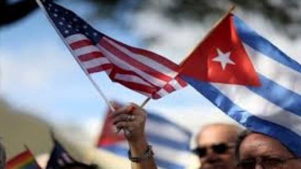  ارتدى جيم دونالدسون وروبرت بلانت بكل فخر ملابسهما الرياضية التي كتب عليها "الولايات المتحدة الاميركية"