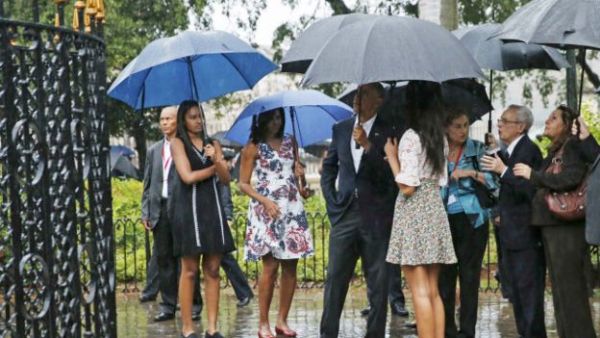 خلاف بين أوباما وكاسترو