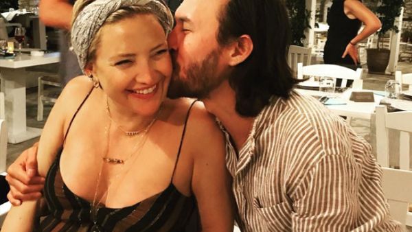 Kate Welcomed Her first child with boyfriend Danny Fujikawka (Source: katehudson / Instagram ) 