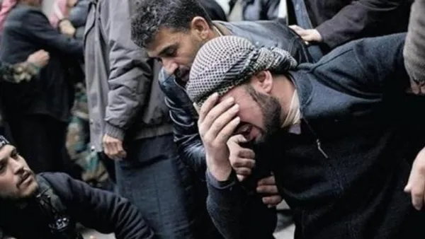  اعتنقت الإسلام بمساع من ابنها، وسرعان ما تطرفت