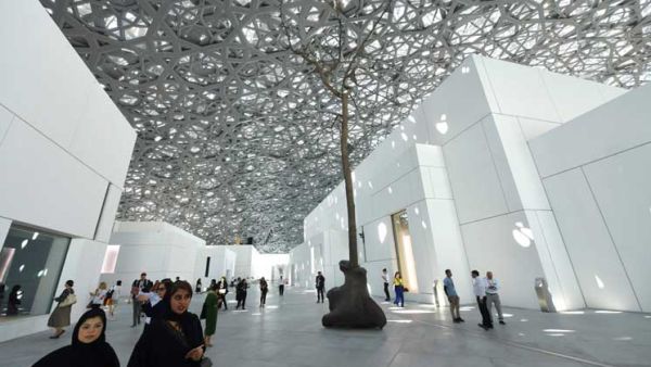 متحف اللوفر أبوظبي