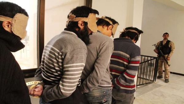 صحيفة أمريكية: عالم عراقي ساعد داعش في إنتاج سلاح كيميائي