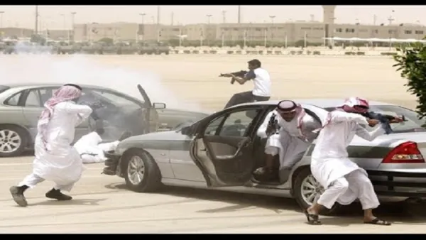 إصابة 4 سعوديين جراء سقوط مقذوفات من الأراضي اليمنية