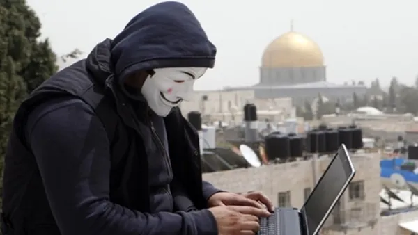 جميع الأجهزة الاستخبارية الإسرائيلية دشنت أذرعا خاصة بالحرب الإلكترونية 