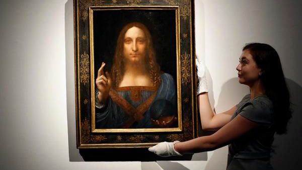 صحيفة "وول ستريت جورنال" فقالت إن الأمير بدر اشتراها لحساب وليّ العهد السعودي محمد بن سلمان