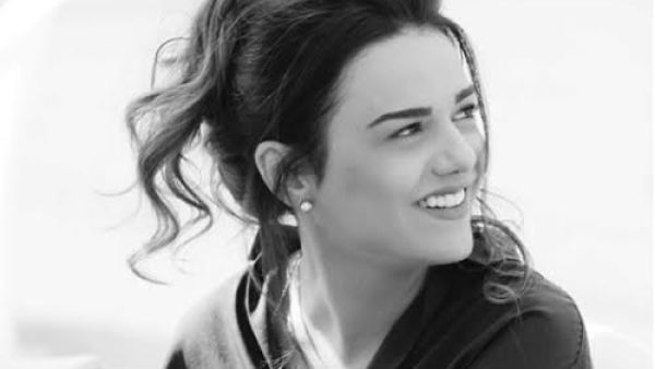 دانا مارديني ممثلة شابة فنانة سورية شابة من مواليد 1988