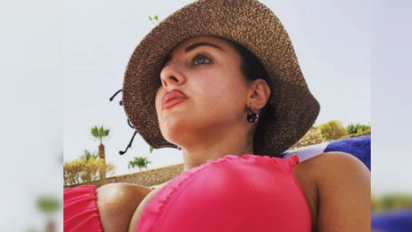 Sofinar received numerous comments on the last picture she posted on social media in which she seems to have taken a picture of her breasts instead of her face. (Source: dancer_sofinar - Instagram)