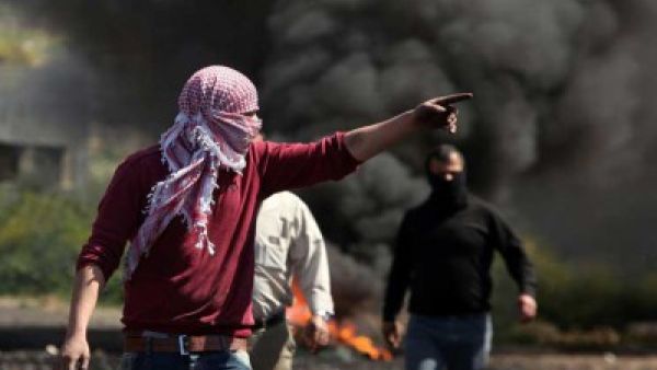  قوات الاحتلال تشن حملة اعتقالات لأنصار حركة حماس في الصفة الغربية