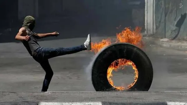 ترتفع حصيلة الشهداء في غزة منذ30 آذار الماضي إلى 153 شهيداً بينهم 18 طفلاً 