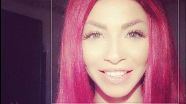 دوللي شاهين